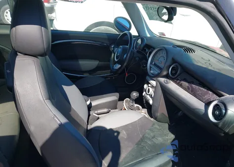 2009 Mini Cooper из США, поврежденный, VIN WMWMF33509TW77258